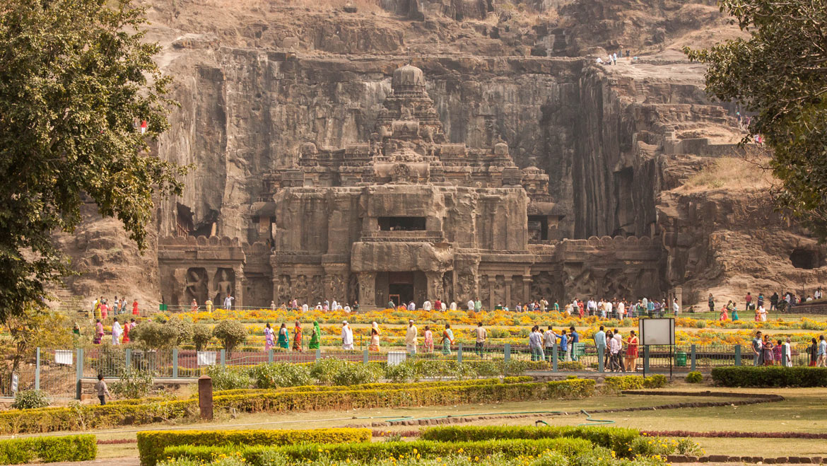 top 10 caves in india