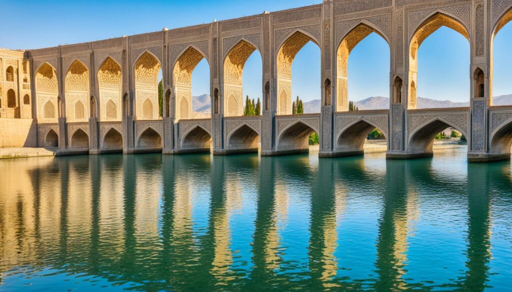 Khaju Bridge features